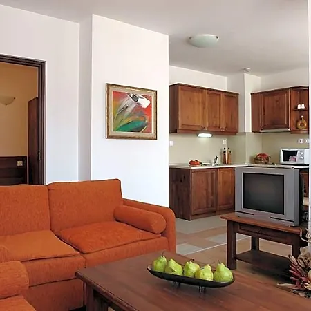 Winslow Highland מלון 2*